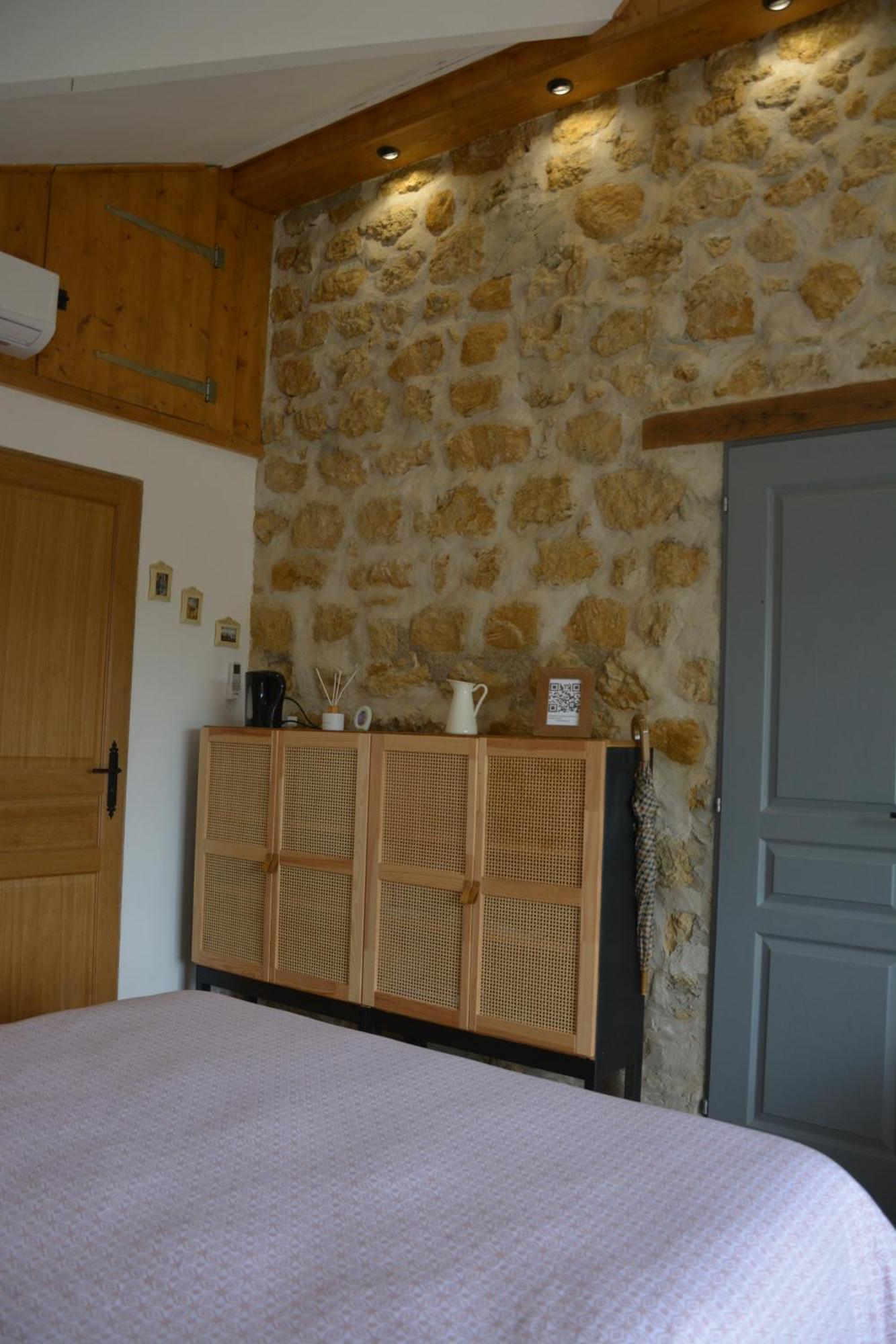 Bed and Breakfast L ' Authentique Pernes-les-Boulogne Exterior foto